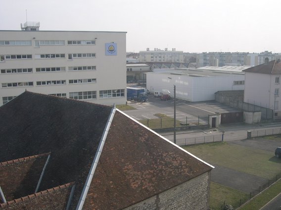  Usine Petit Bateau